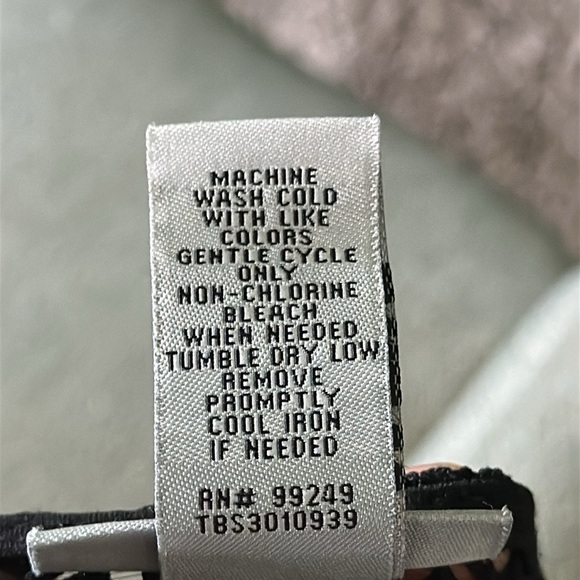 Catherines Black/Green Lace Patterned Cardigan Size 2X - Picture 5 of 8